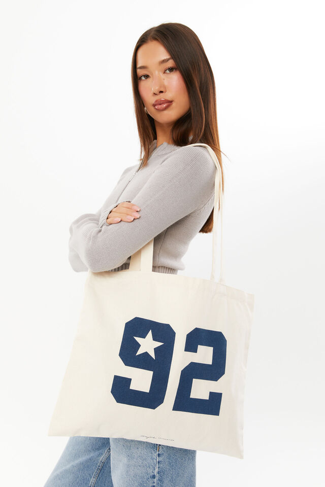 Supre Foundation Square Tote, 92