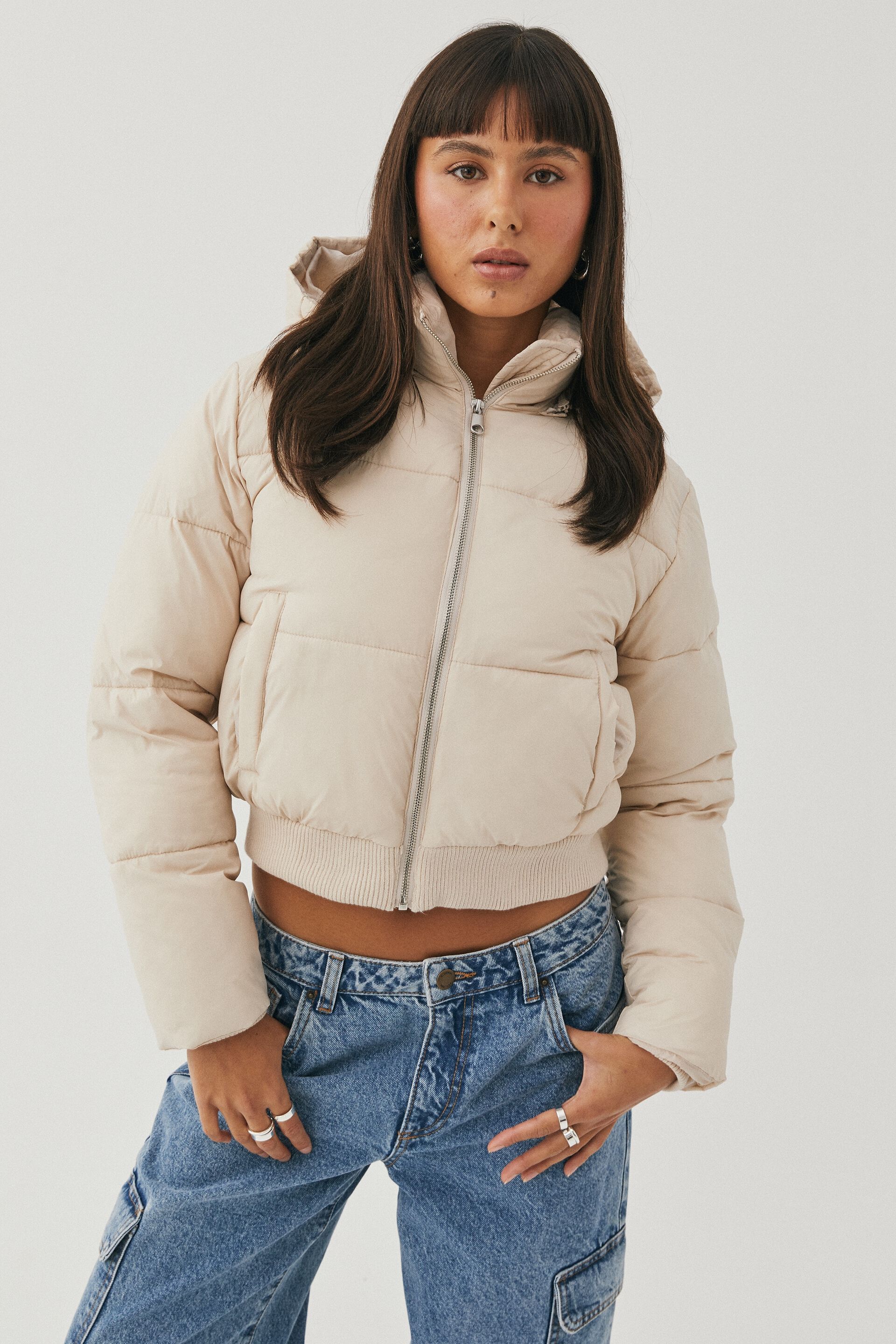 Cream cropped puffer jacket online