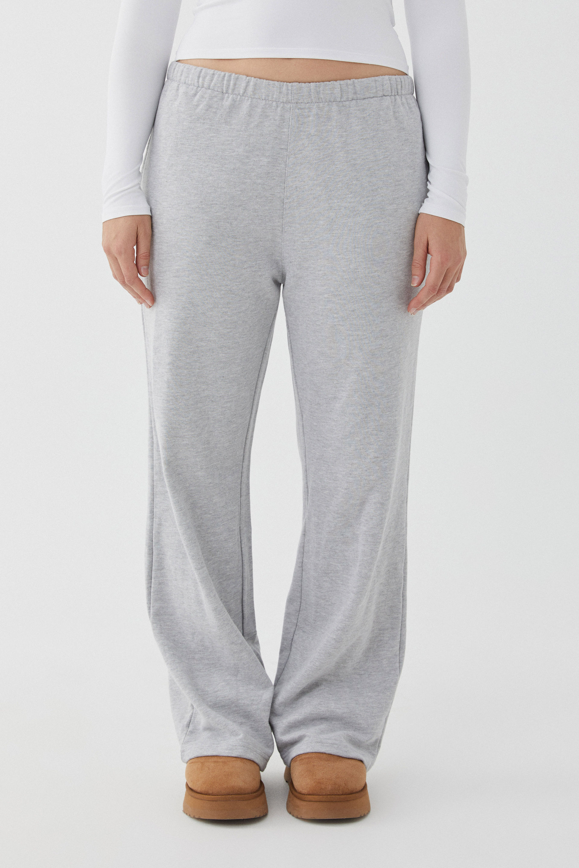 Relaxed Wide Leg Track Pant