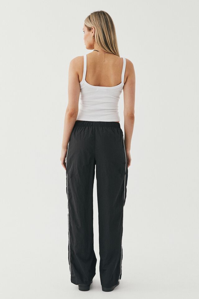 Julia Sporty Pull On Pant