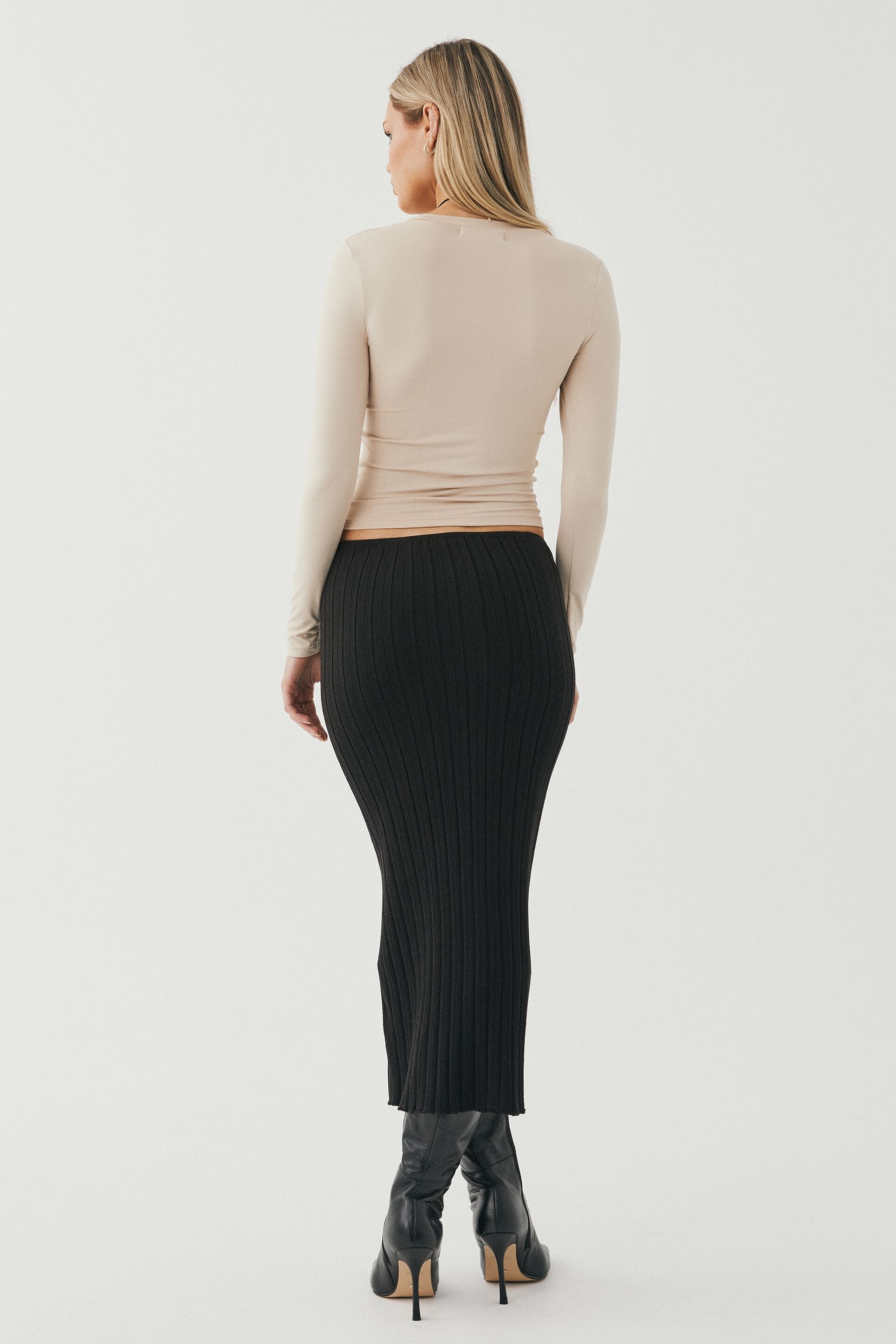 Supre maxi skirt best sale
