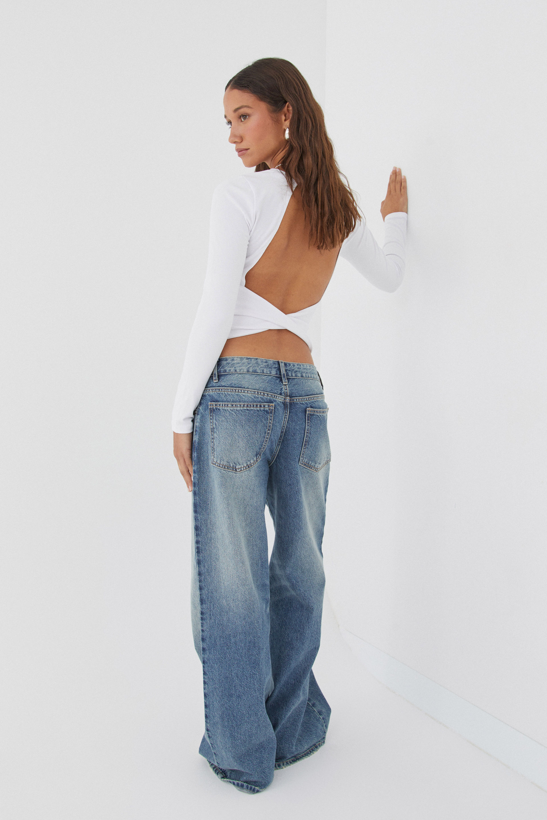 Backless long sleeve top online