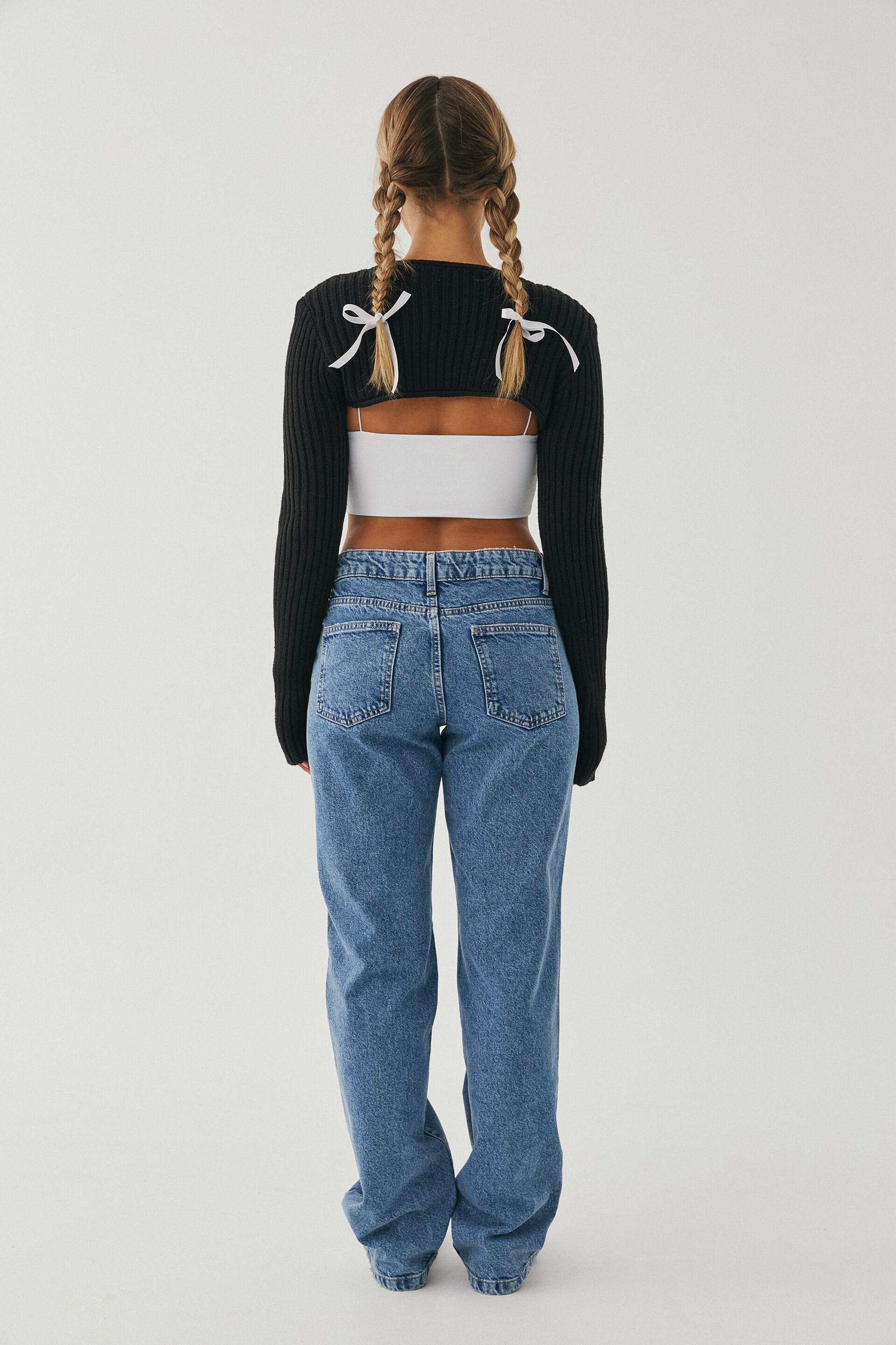 Low Rise Straight Jean