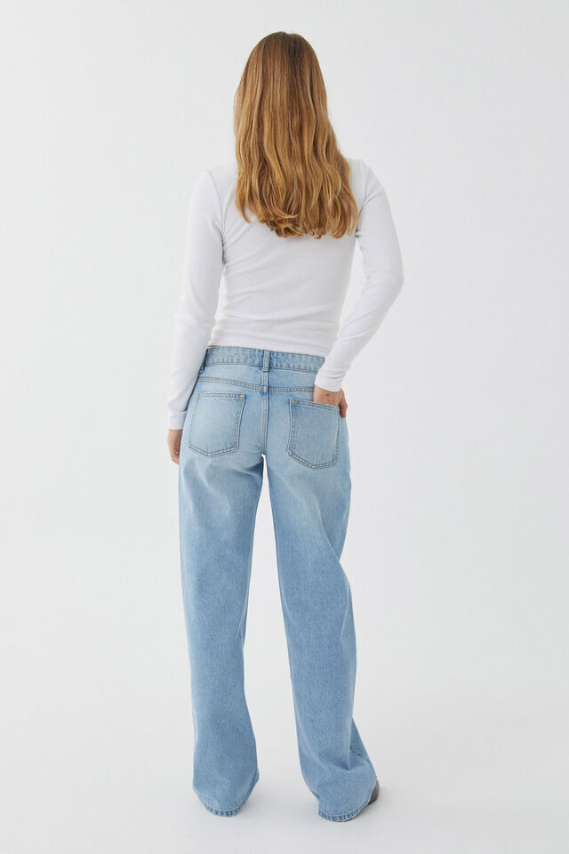 Low Rise Straight Jean, BARCELONA BLUE