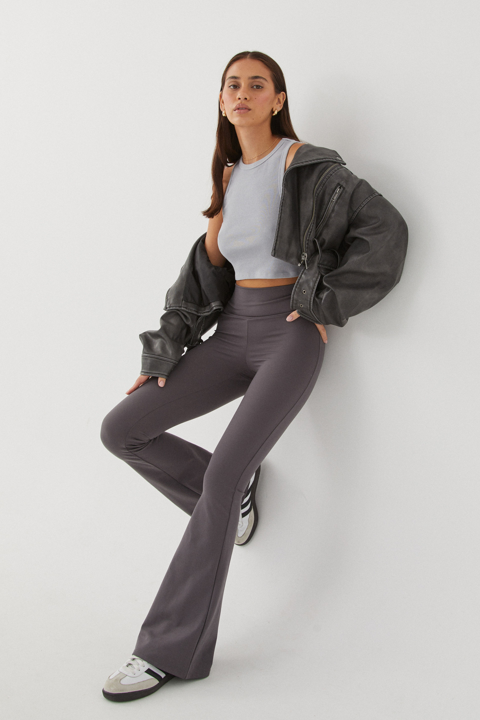 RIBBED ZIP-UP FLARED PANTS – CRUSH Collection