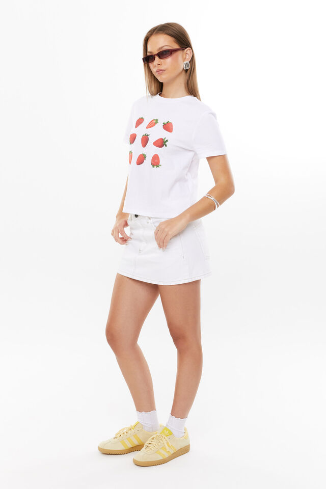 Everyday Graphic Tee, WHITE/STRAWBERRIES