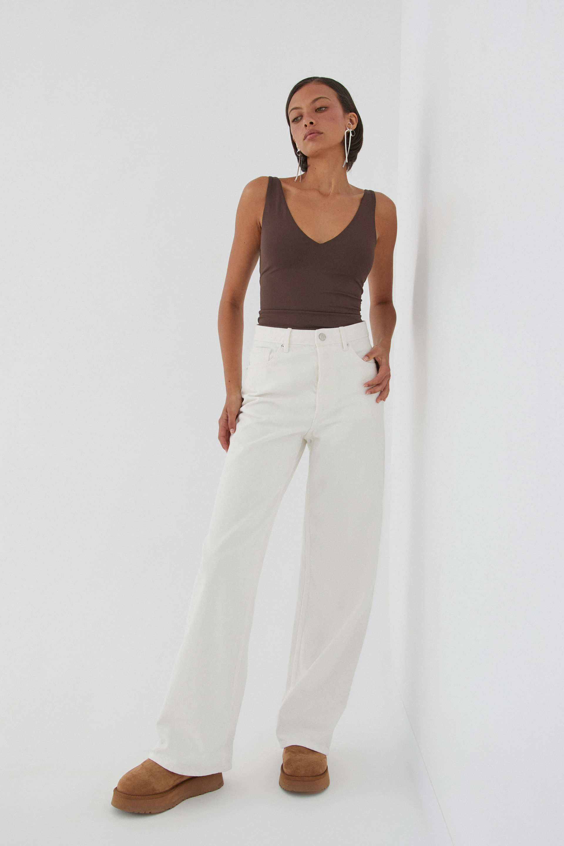 High Rise Wide Jean