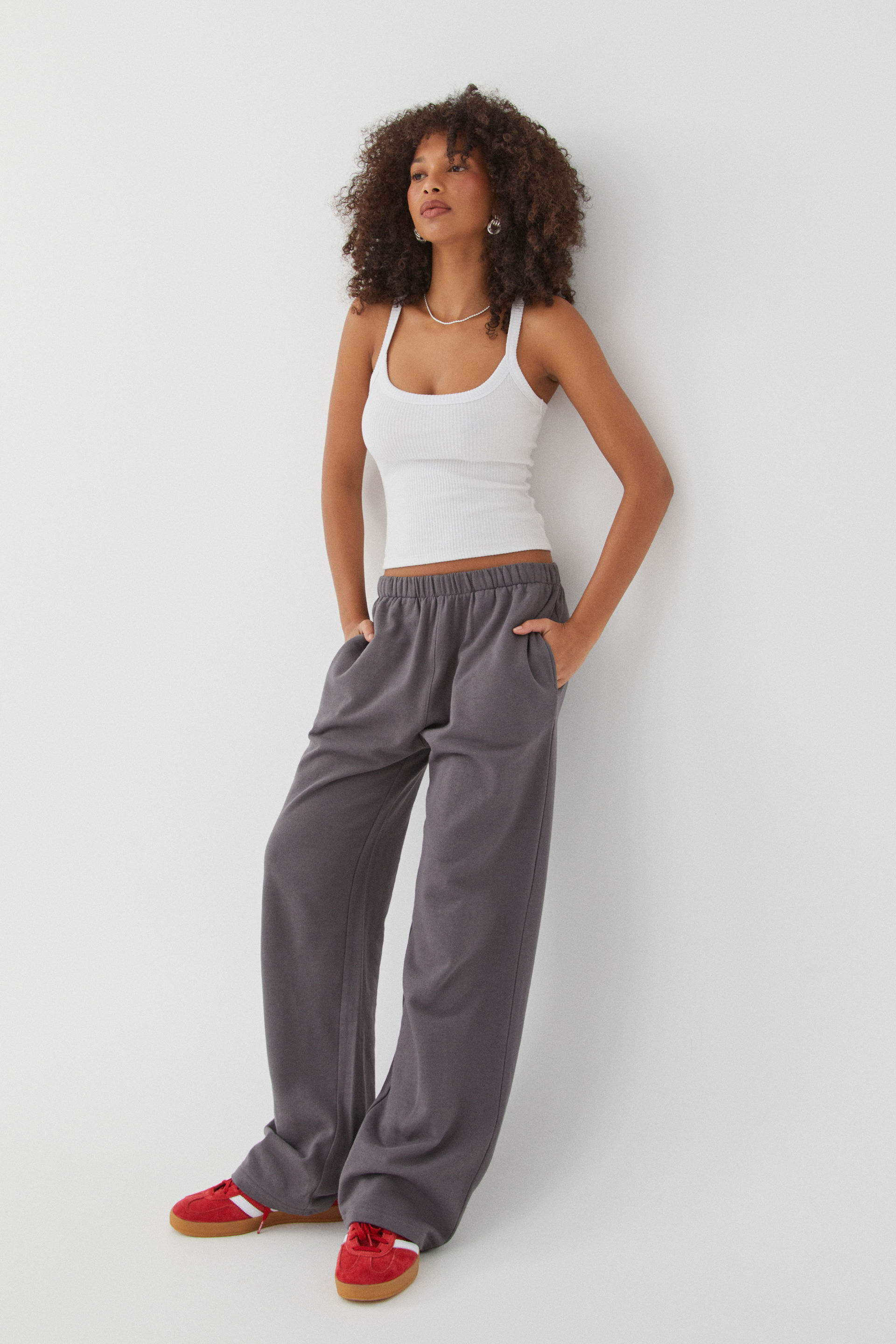 Relaxed Wide Leg Track Pant