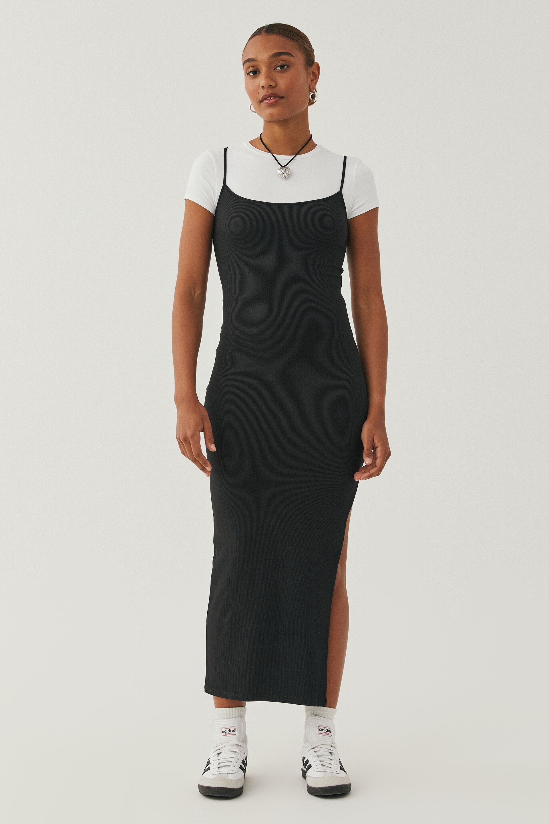 T shirt discount dress supre