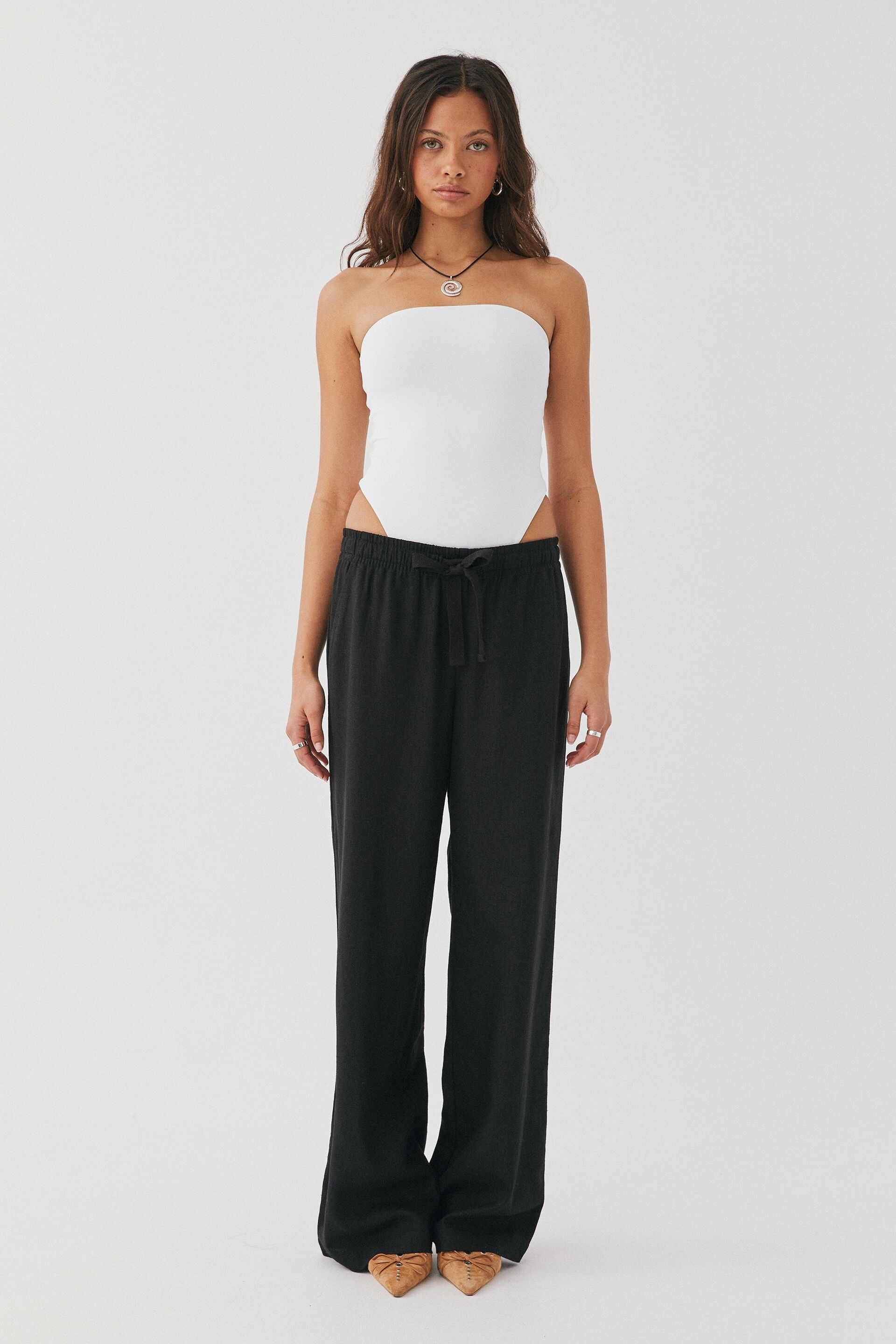 Wide leg pull on pants discount