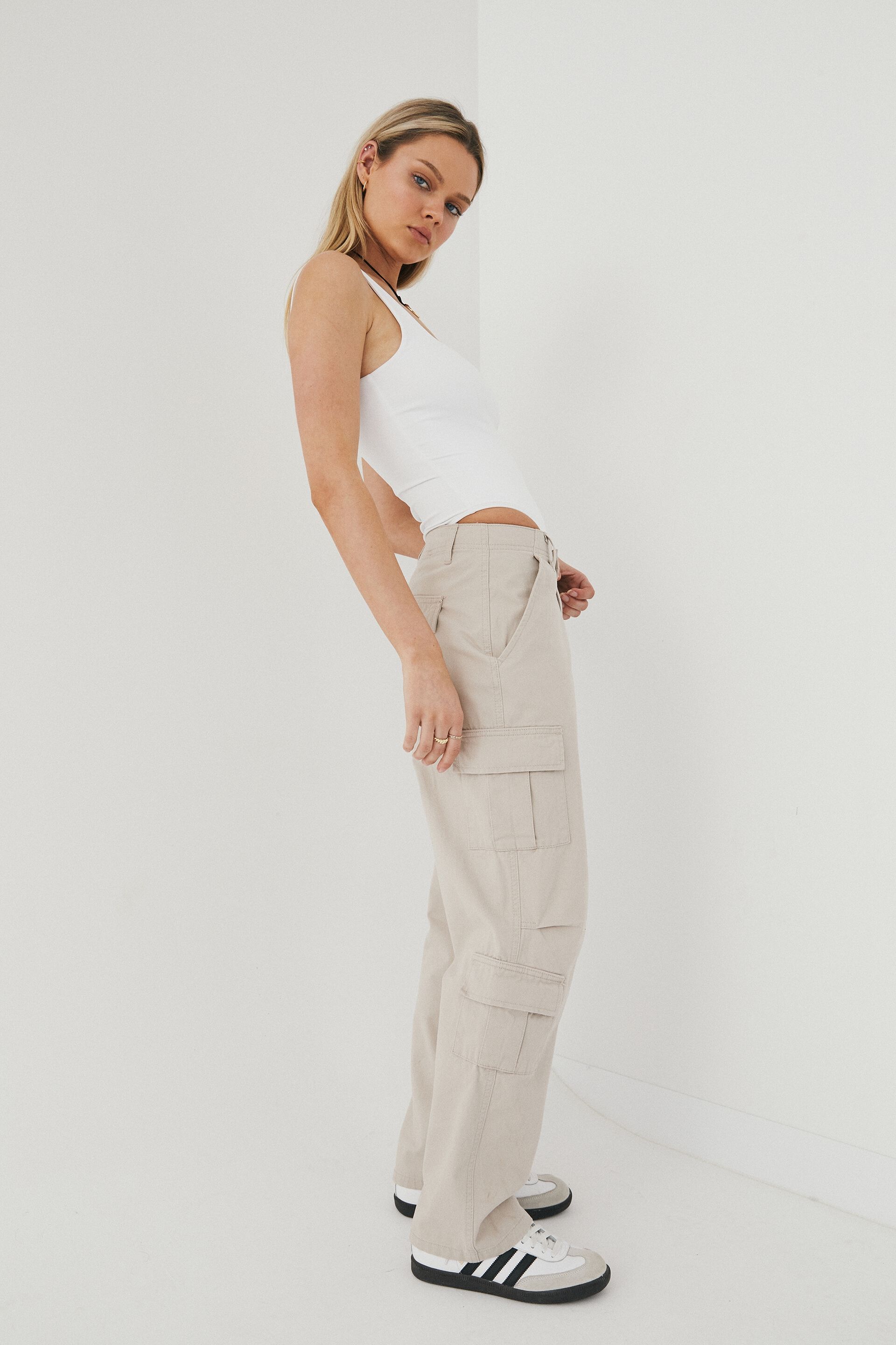 Supre cargo pants store
